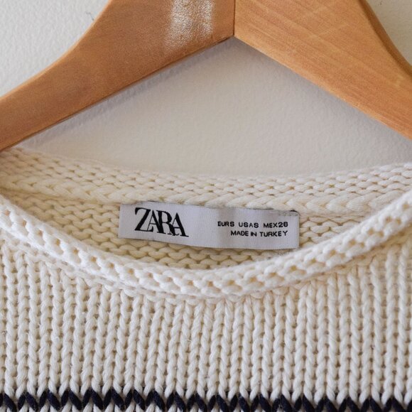 Navy & white knit cotton sweater - Picture 3 of 4